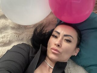 Reeyna Selfie Gallery