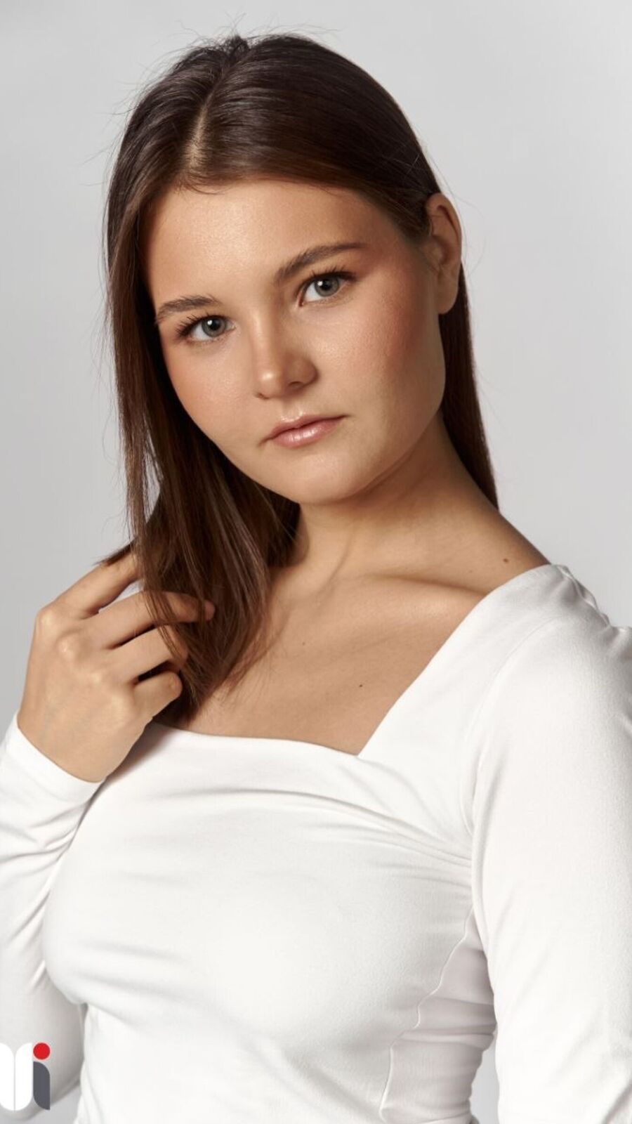 CaritaMattox glamour portrait