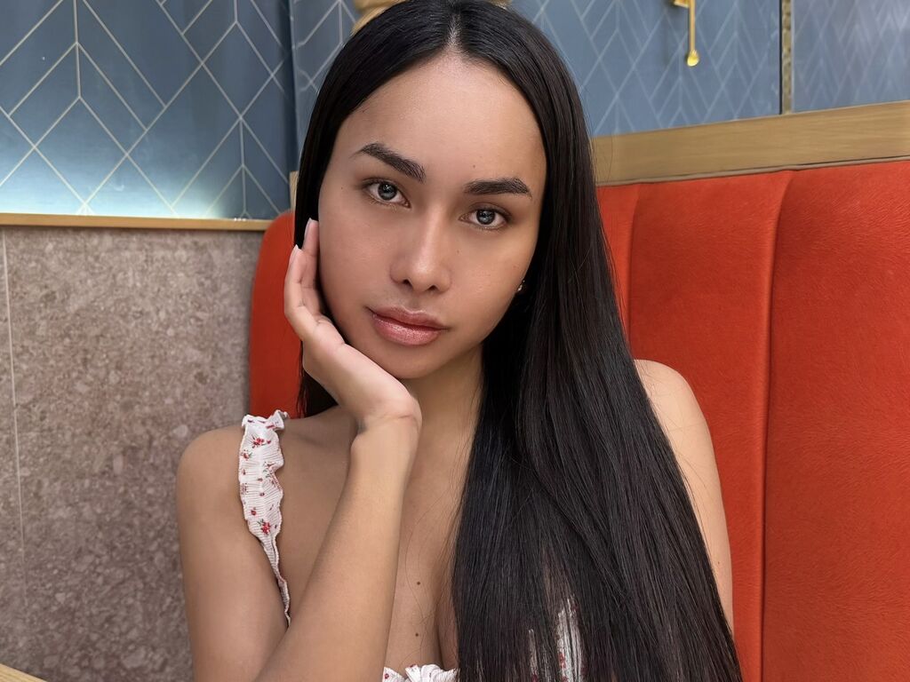 AmirahGray adult webcam profile picture