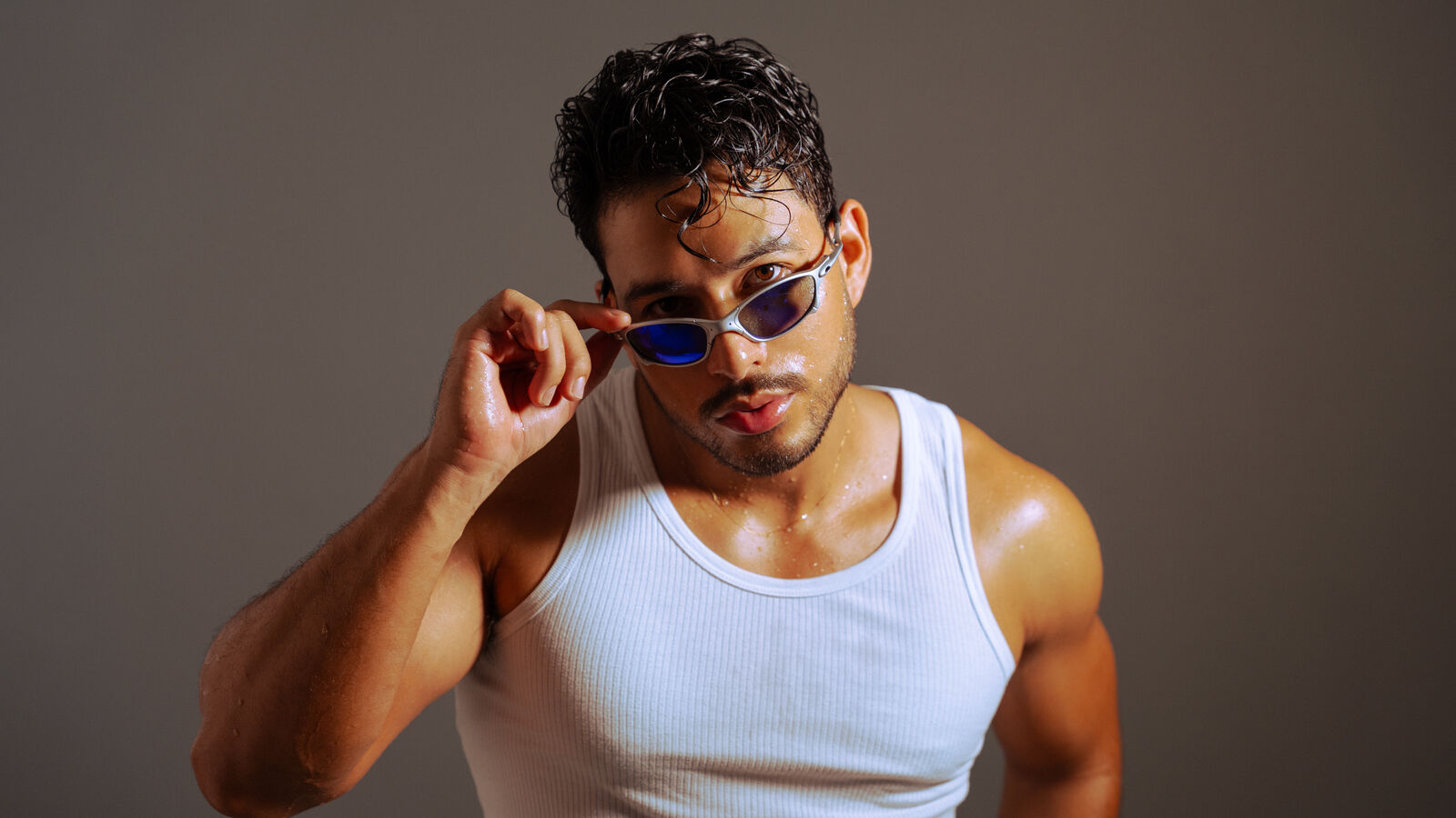 LianCruz erotic portrait