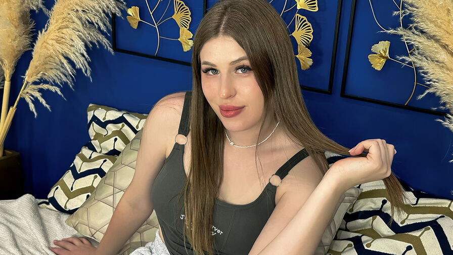 DelanaDevine
