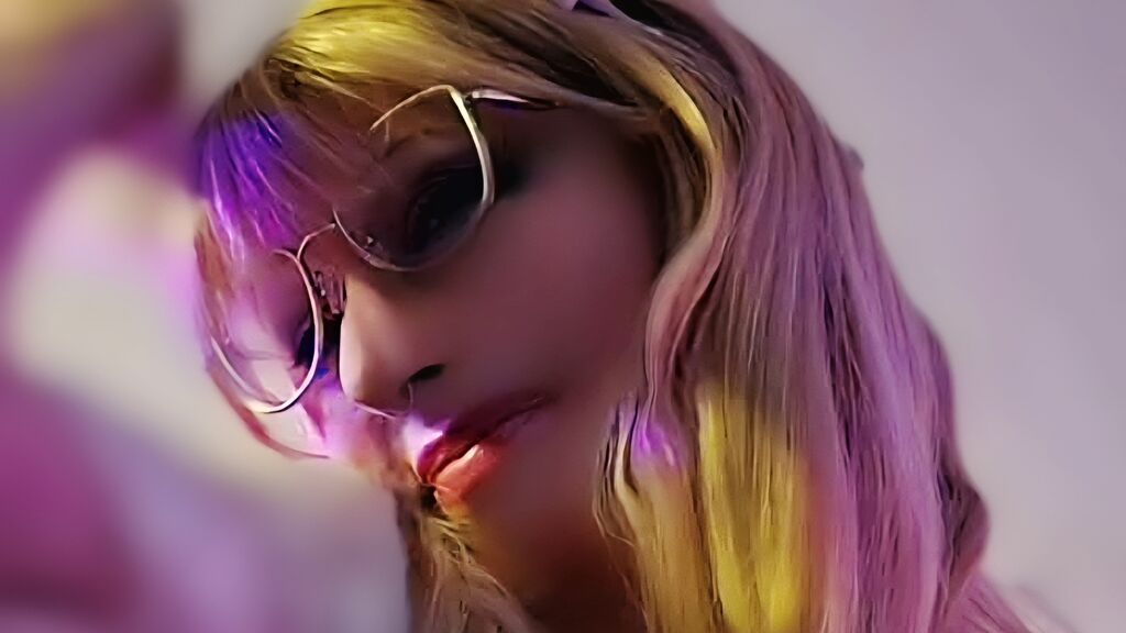 Loveevi's profile from Jasmin at GirlsOfJasmin'