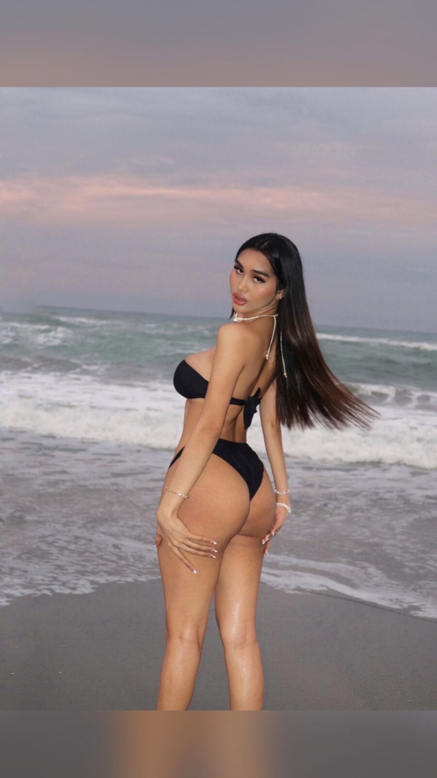 LilyGrande erotic portrait
