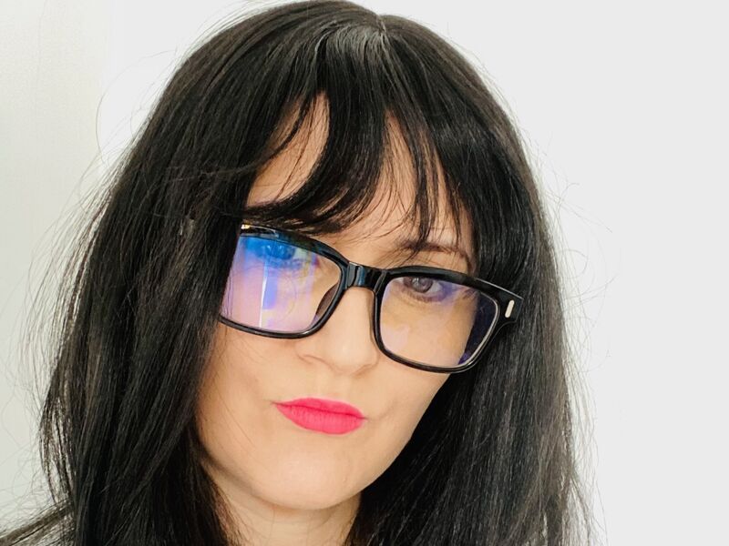 WomenMaskUnique