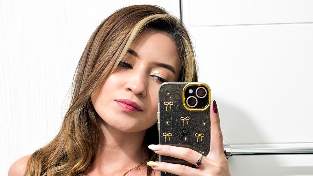 SienaFernanda cover
