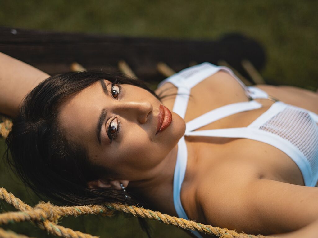 MayraVegga Profile Image