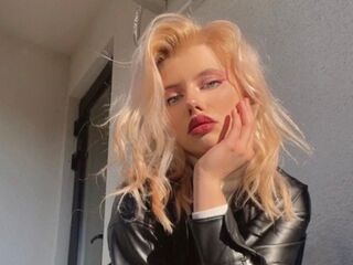 BattyLuna - LiveJasmin Girl 