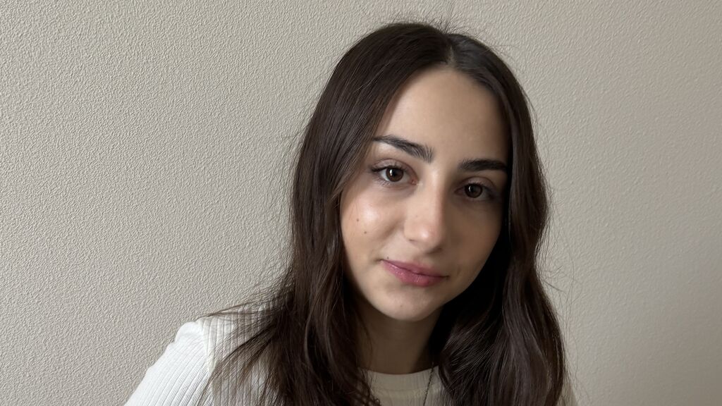Statistics of EsmeWards cam girl at GirlsOfJasmin