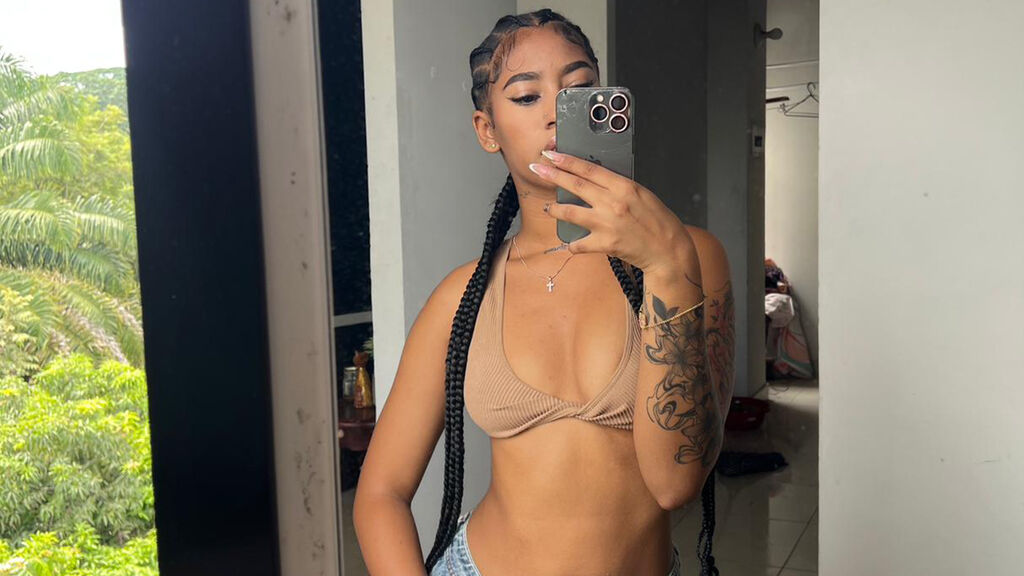 CarolineCartson's profile from Jasmin at GirlsOfJasmin'