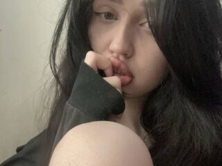 MargoVee Porn Show
