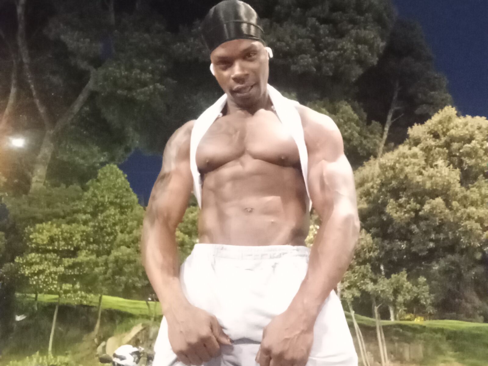 Live cam for AndreyHoyos