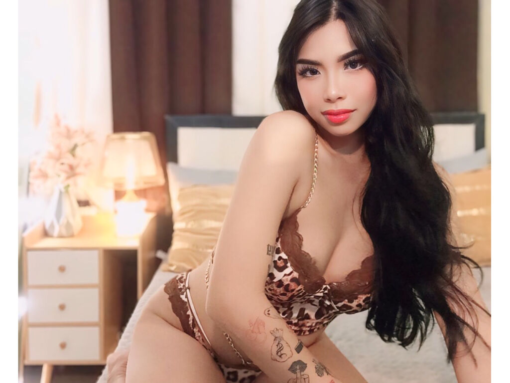 JanelleMendoza webcam show