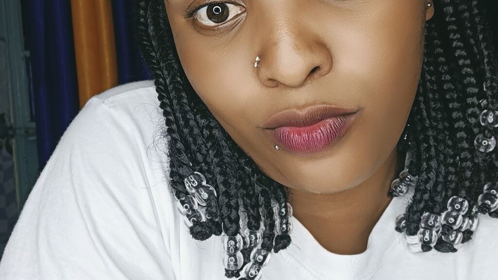  online at GirlsOfJasmin