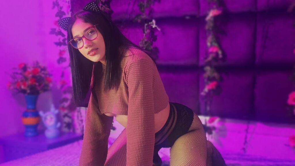 Profile and Statistics for ZoeJeins on LiveJasmin
