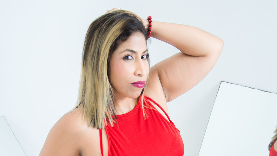 Dancing, Dildo, Fingering, Live orgasm, Oil, Striptease, Vibrator, Zoom, Deepthroat, Footsex, Snapshot, Sph, Twerk