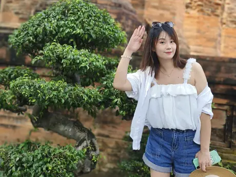 Chat with HuangTiantian