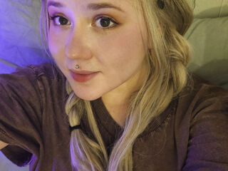 MartaMay]