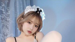 AikoUeno webcam