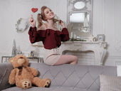 Young Blonde Shows Her Pussy And Play With It