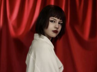 free nude chatroom LiyaLuna