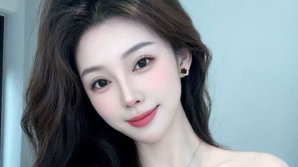 ShuFang Live Cam on LiveJasmin