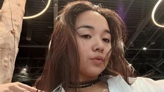 Free Nude MaudAnika