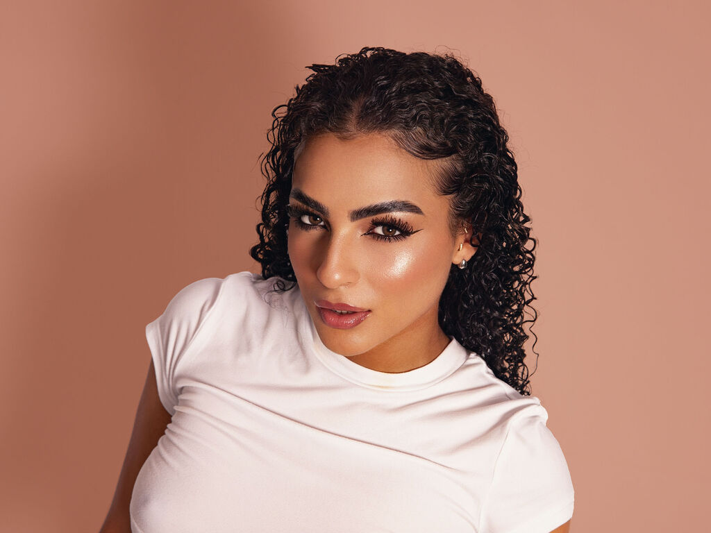 ZoeRiveira Profile Image