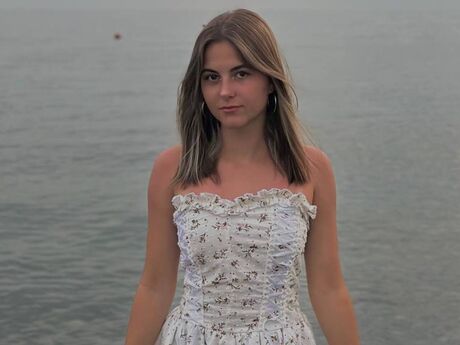 Chat with StellaWerty