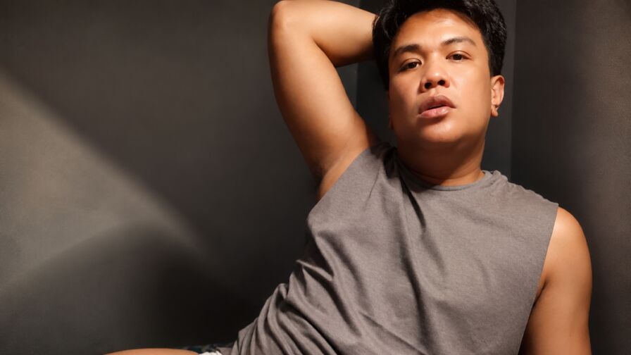 Watch JustinBolt live on Hernude