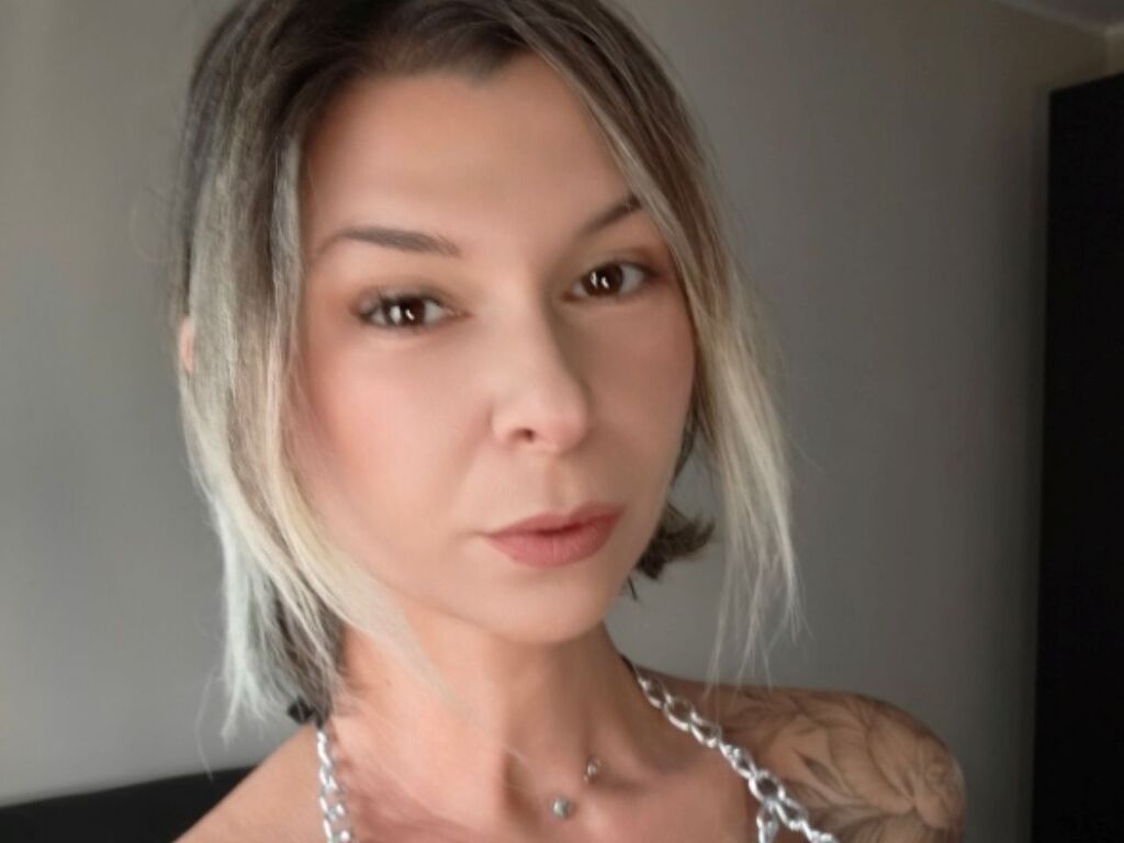 RalucaFrizzi LiveJasmin profile photo
