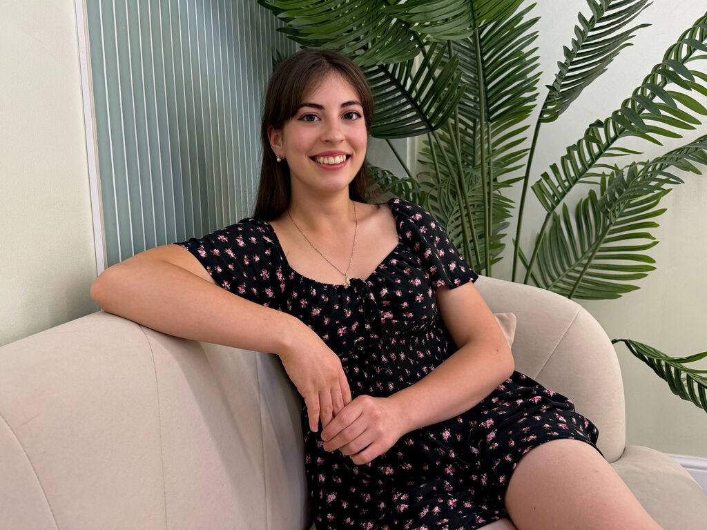 MissyMercer LiveJasmin girl member chat profile
