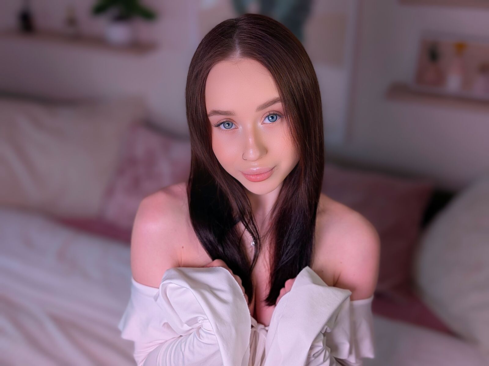 Live cam for EvelynGodiva