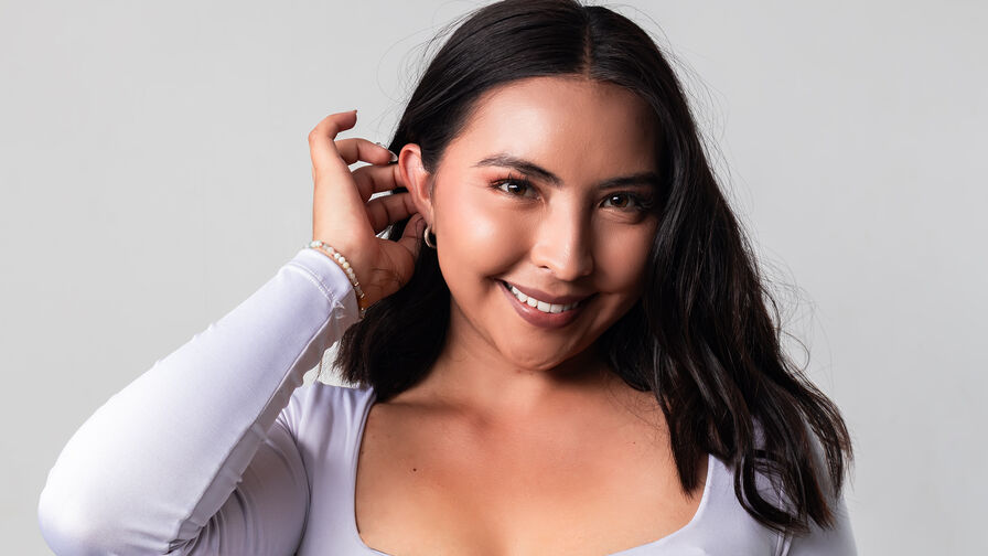 Sexy Live Sex Chat with SofiBlosh