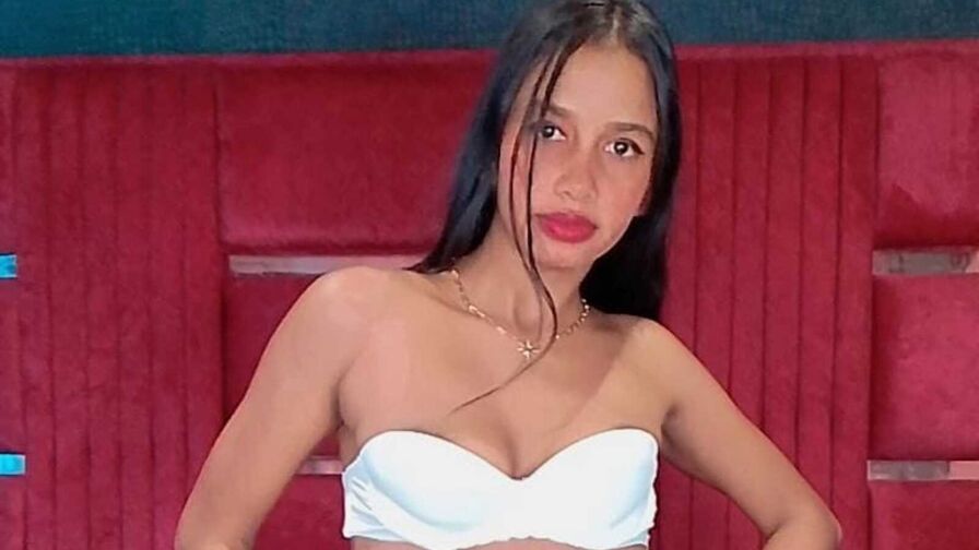 Watch SollAcosta live on The Edge Private