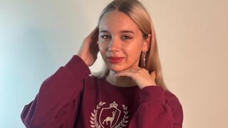 AliceWoody Live Webcam on LiveJasmin