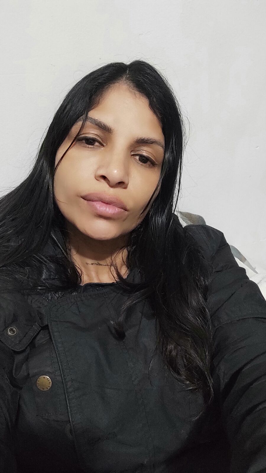 AnaRomina glamour portrait