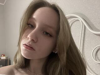 CutieKit live nude sexxx
