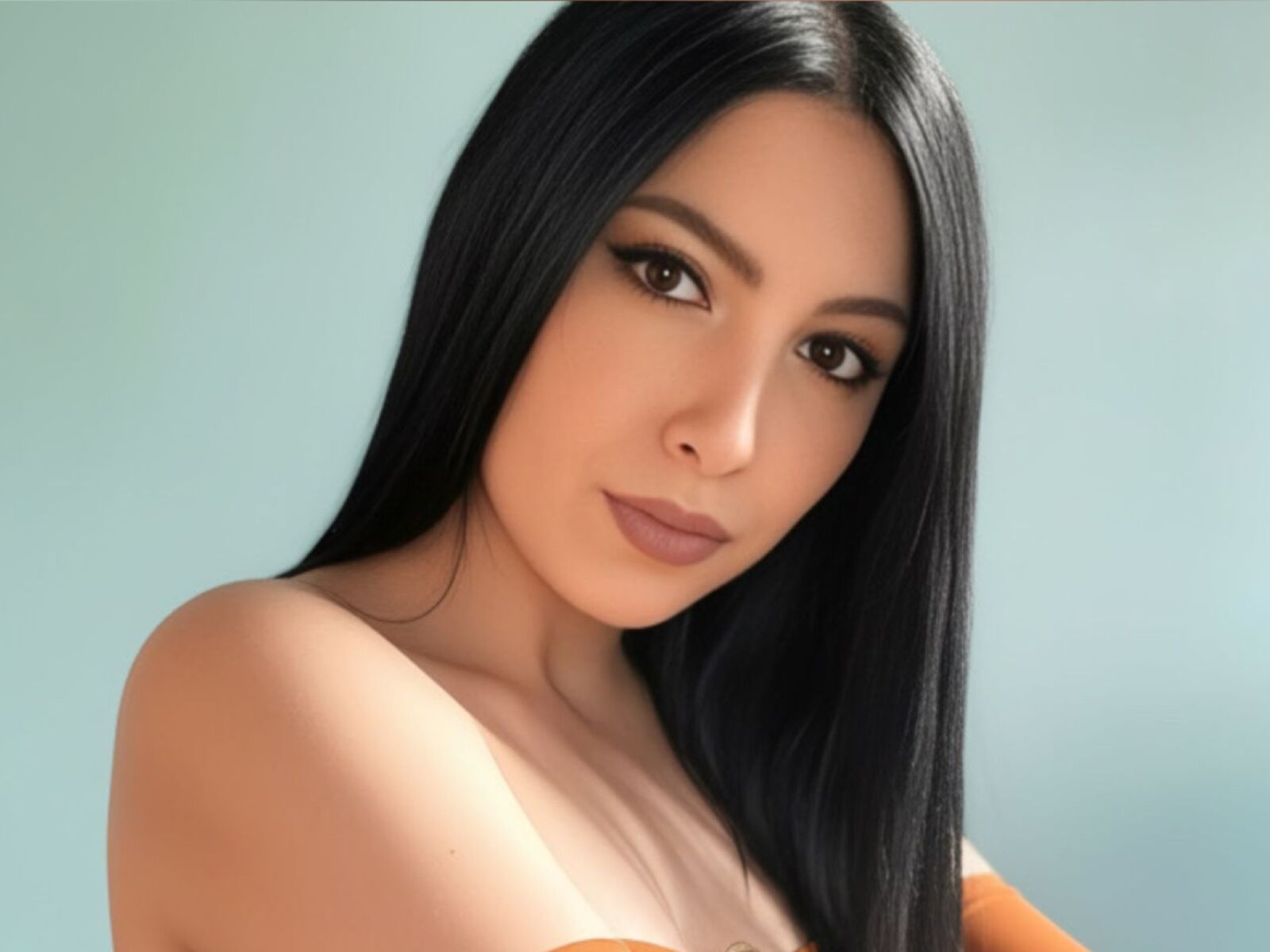 Live cam for VanityCrystal