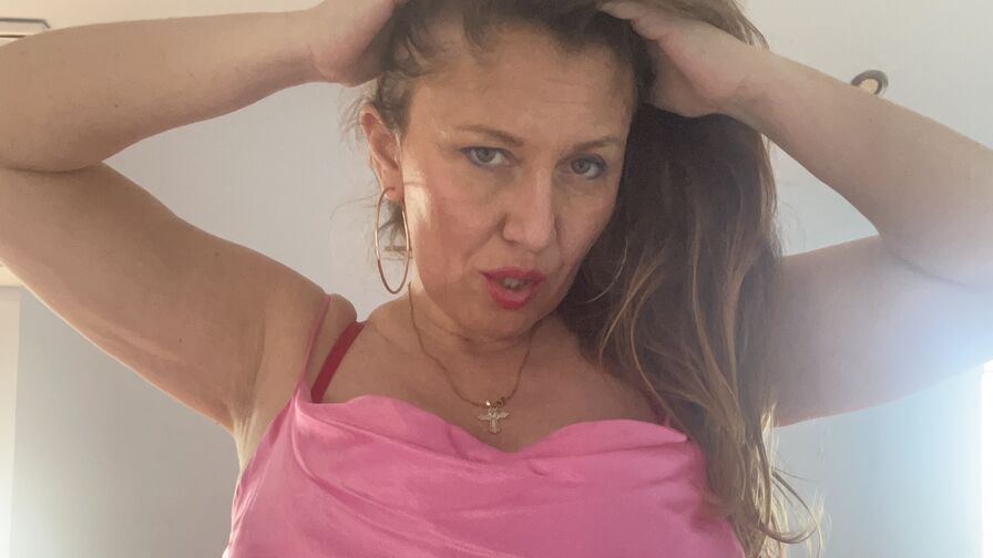 Discover VanessaStuart VIP show