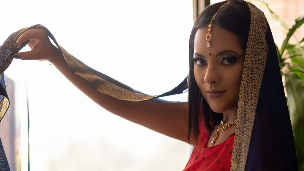 AnoukChopra cover