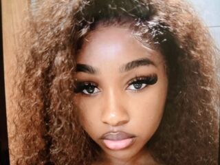 TimaMoonsby webcam model