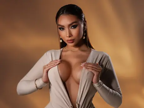 Chat with IsabelaPalomino