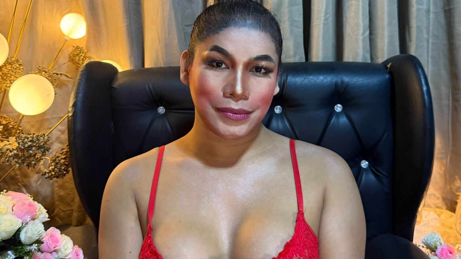 CarolinaAverya erotic portrait
