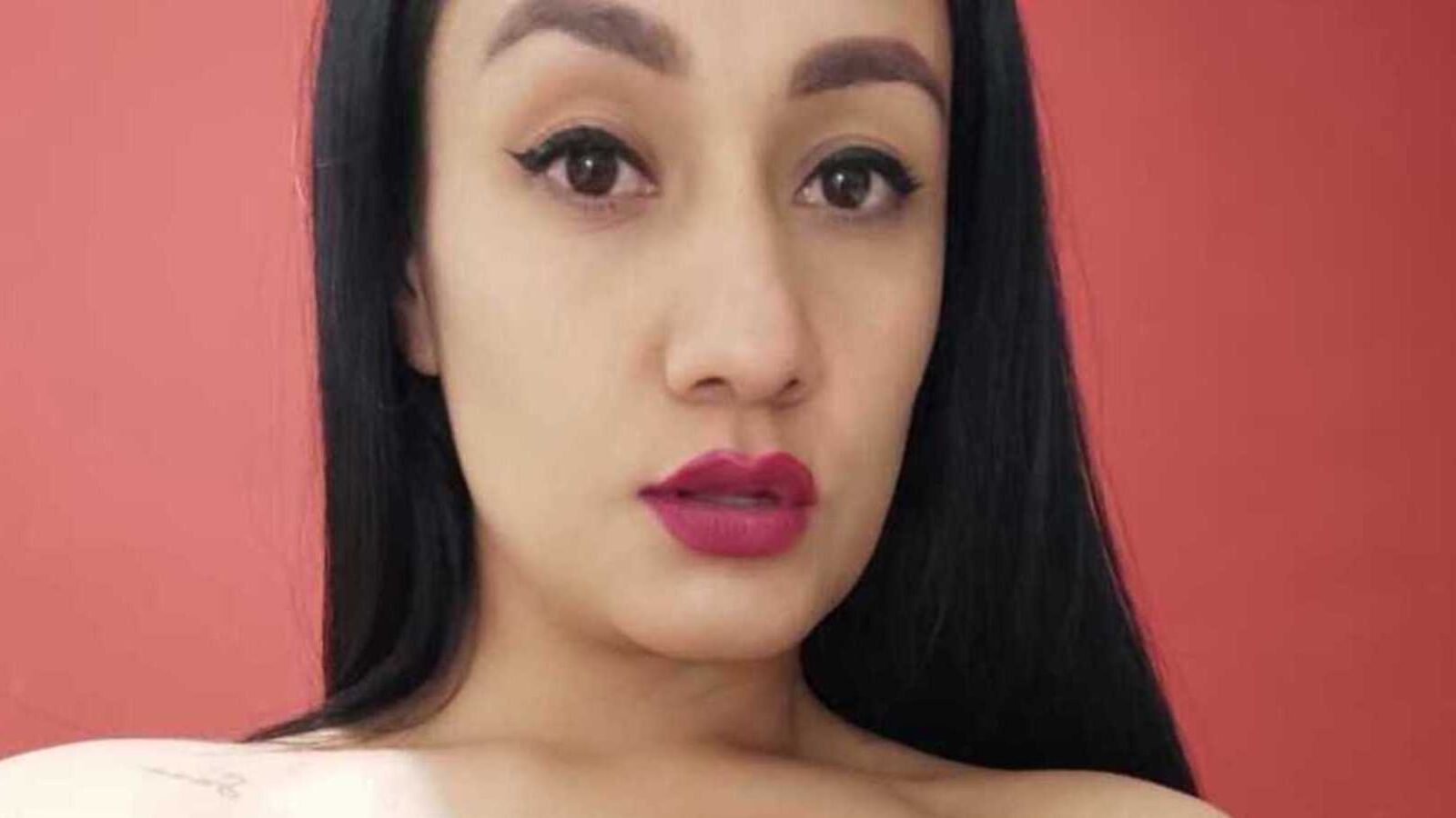 ZoePaz erotic portrait