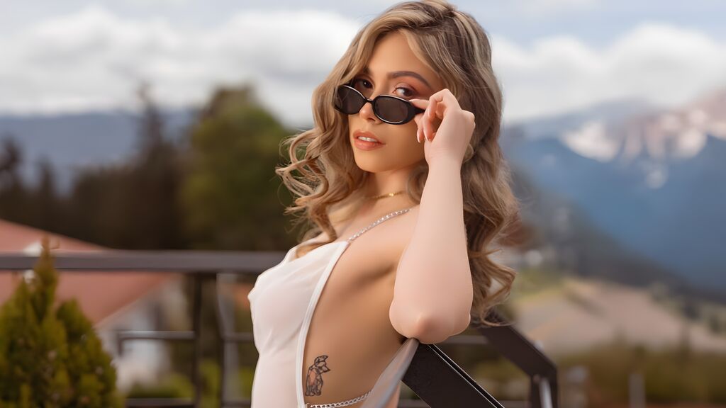 EstefaniaSaenz cover