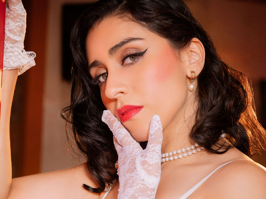 ClaraDuque webcam show