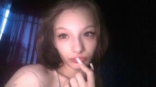 Free Nude YuriHuprich