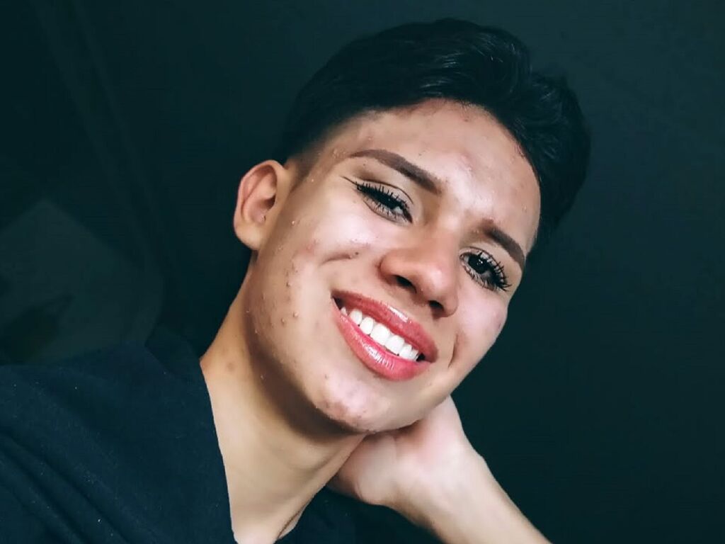 Ảnh phát người mẫu webcam DrissVera LiveJasmin