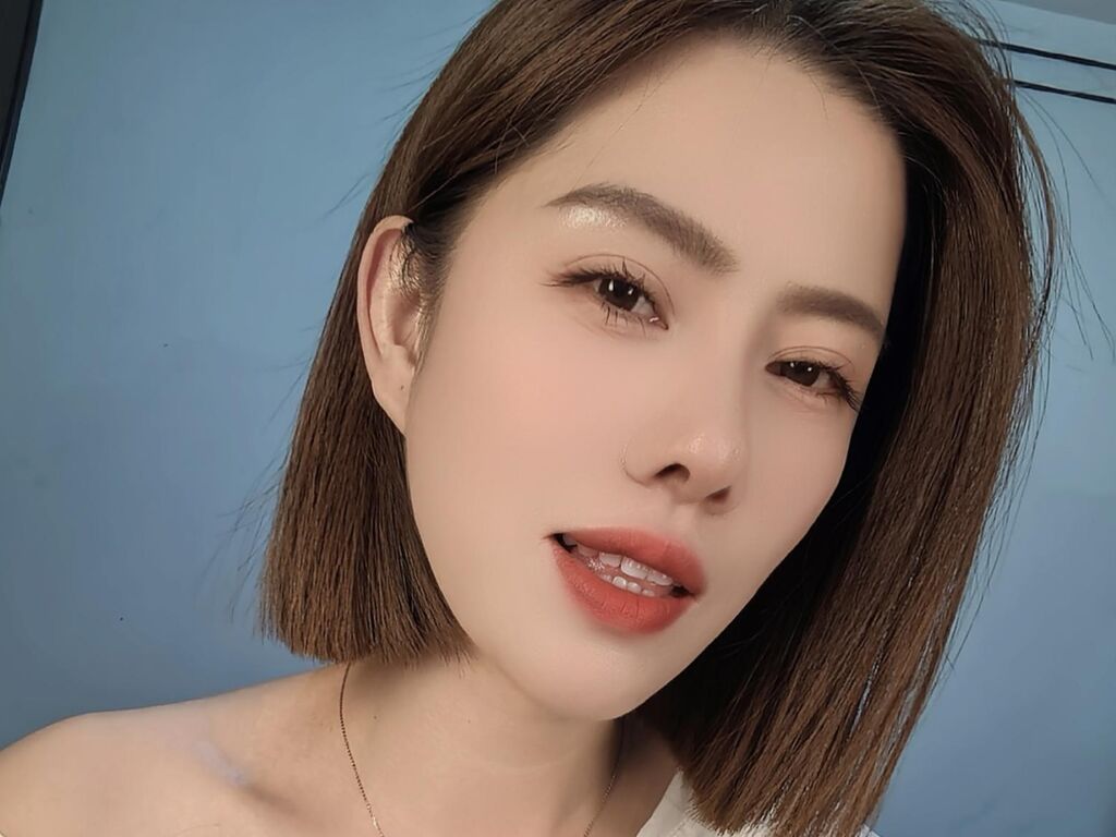 JennyXiaoZhang cam profile preview image