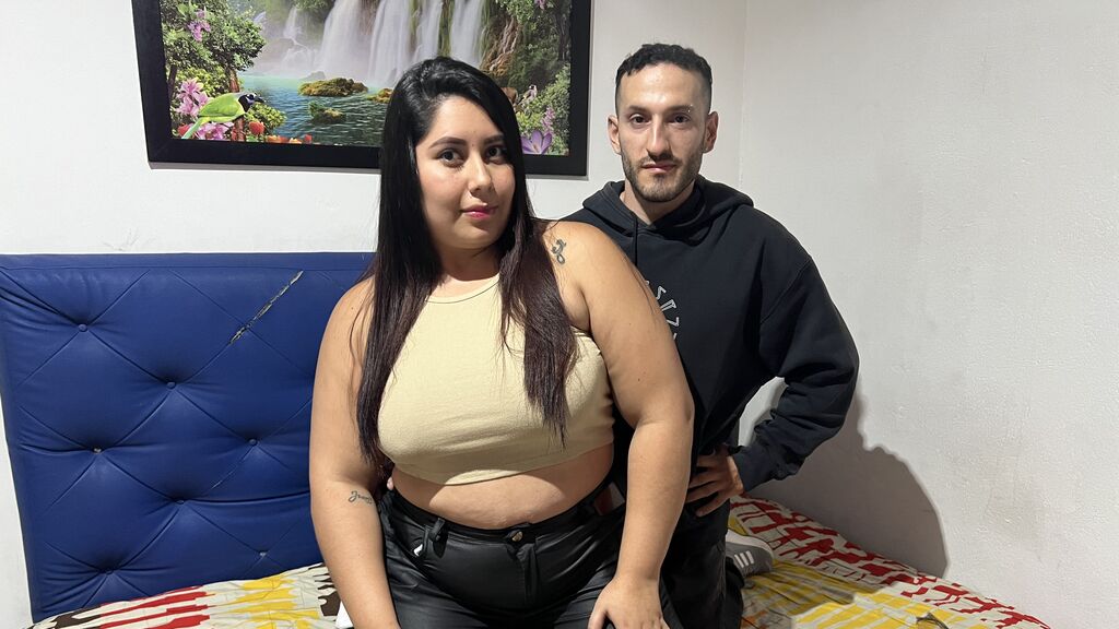 LeslyAndSebas webcam show